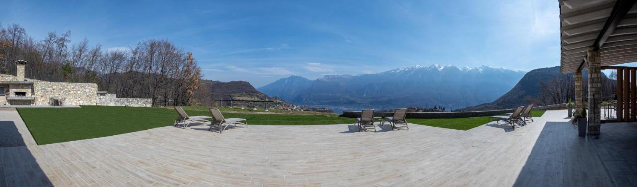 Oasi Da Vinci Aparthotel Tignale Exterior foto