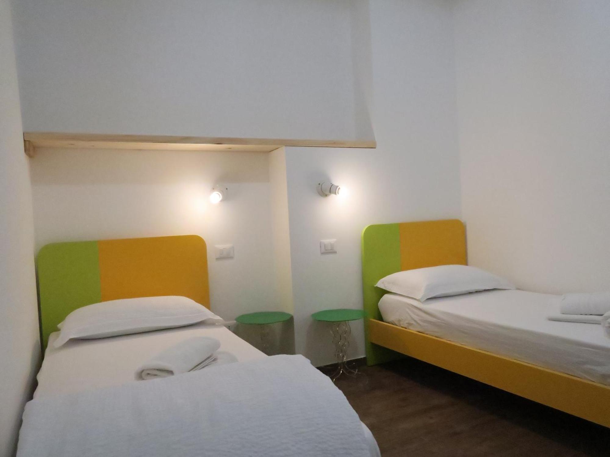 Oasi Da Vinci Aparthotel Tignale Exterior foto